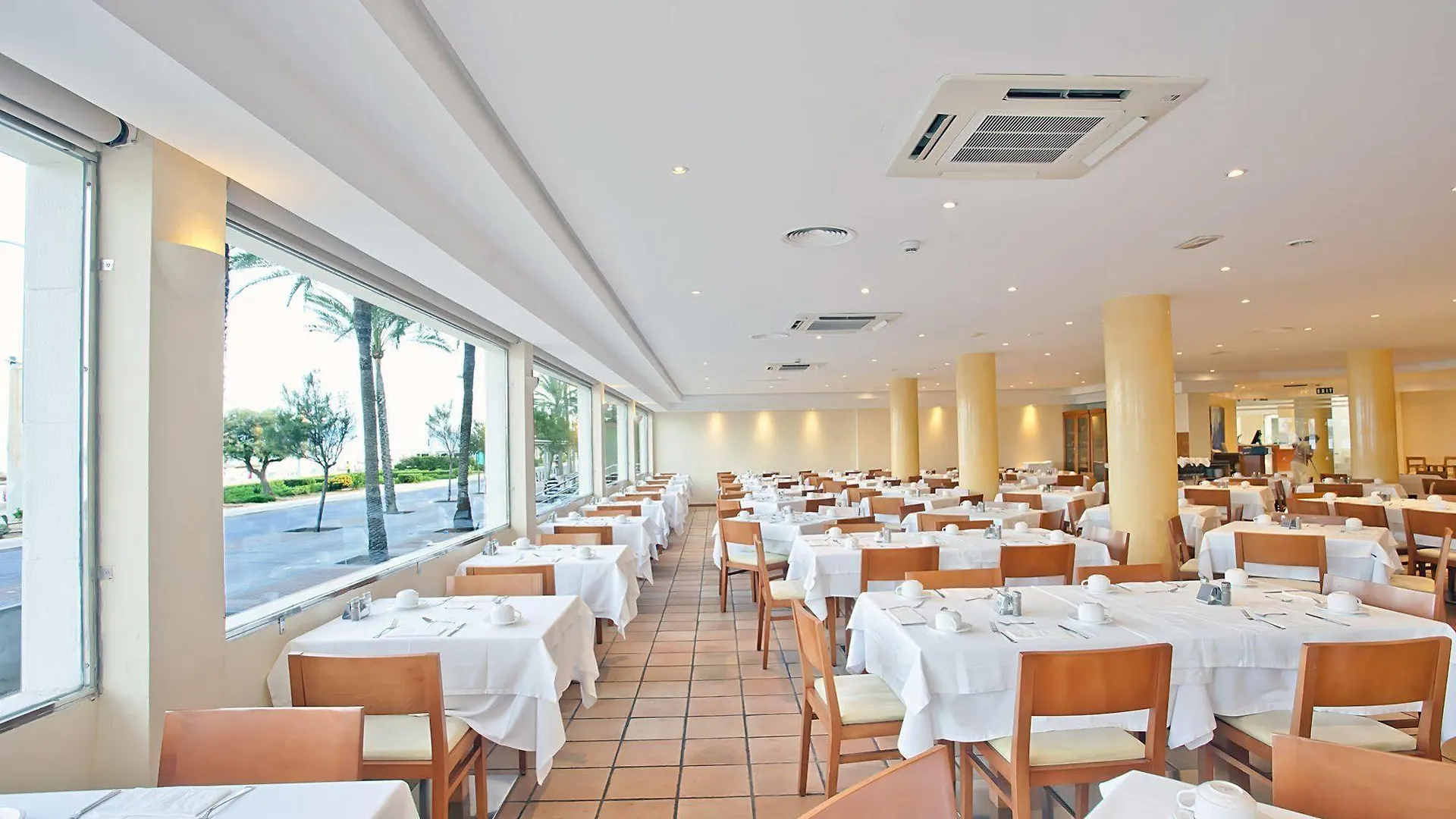 Hotel Aya Palma